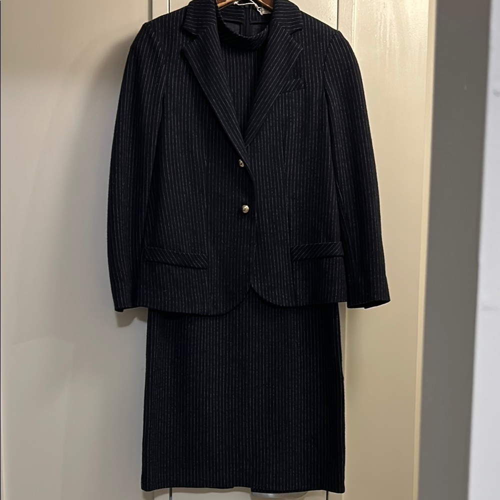 Max Volmary NWOT. Suit